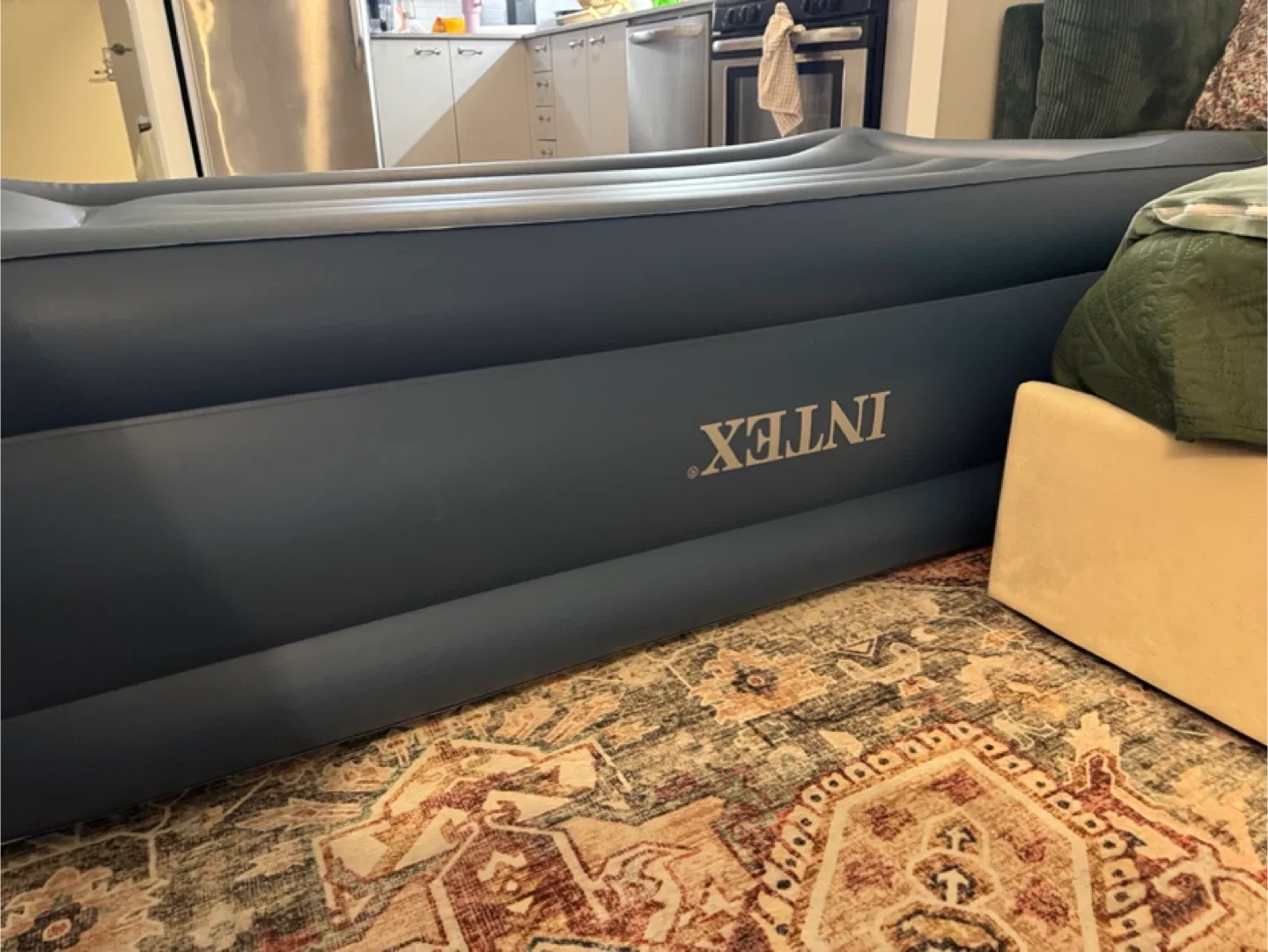 Intex Air mattress - Twin size image indicator(3)