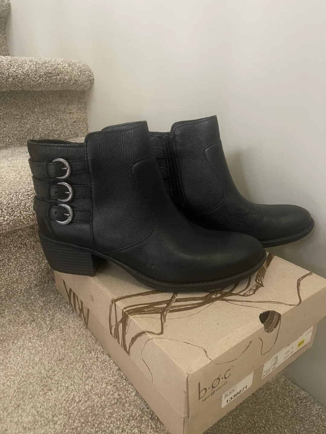 NEVER WORN BOC Black Ankle Boots Size 10 M/W thumbnail