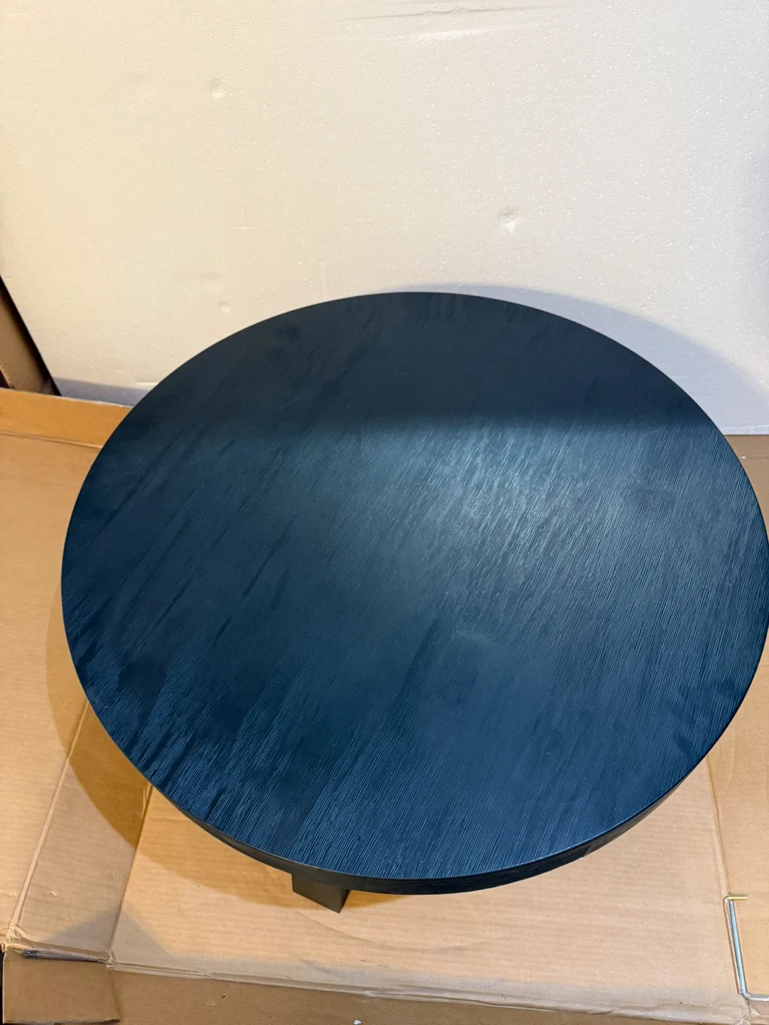 Brand New! Modern Stylish Coffee Table image indicator(4)