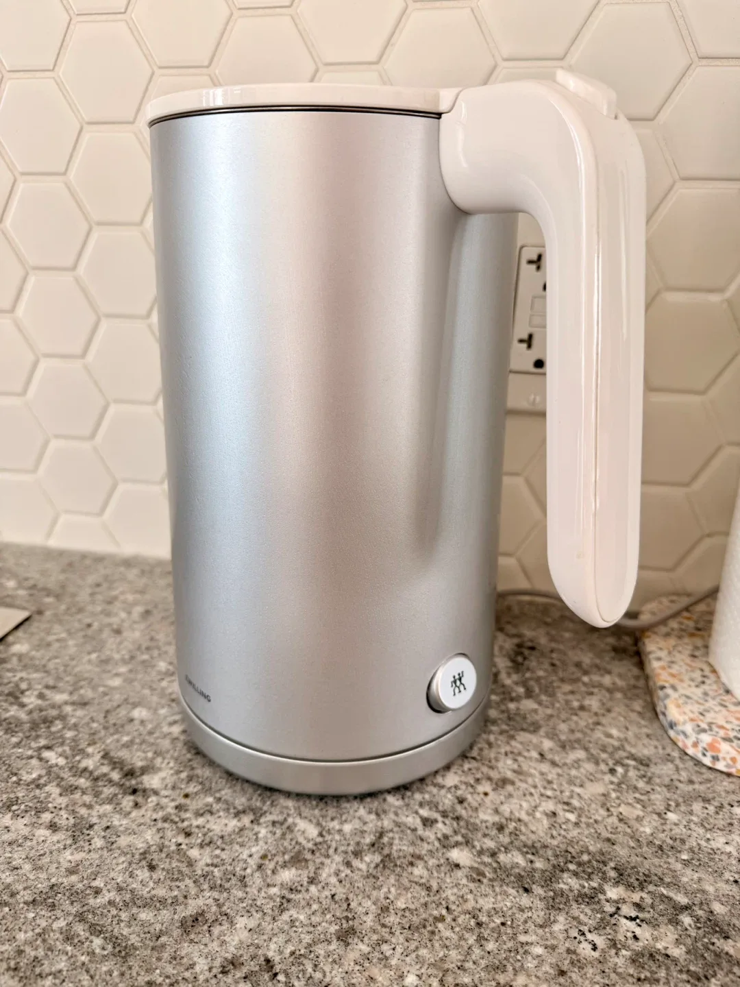 Zwilling Enfinigy Cool Touch Electric Kettle (1.5 L) thumbnail