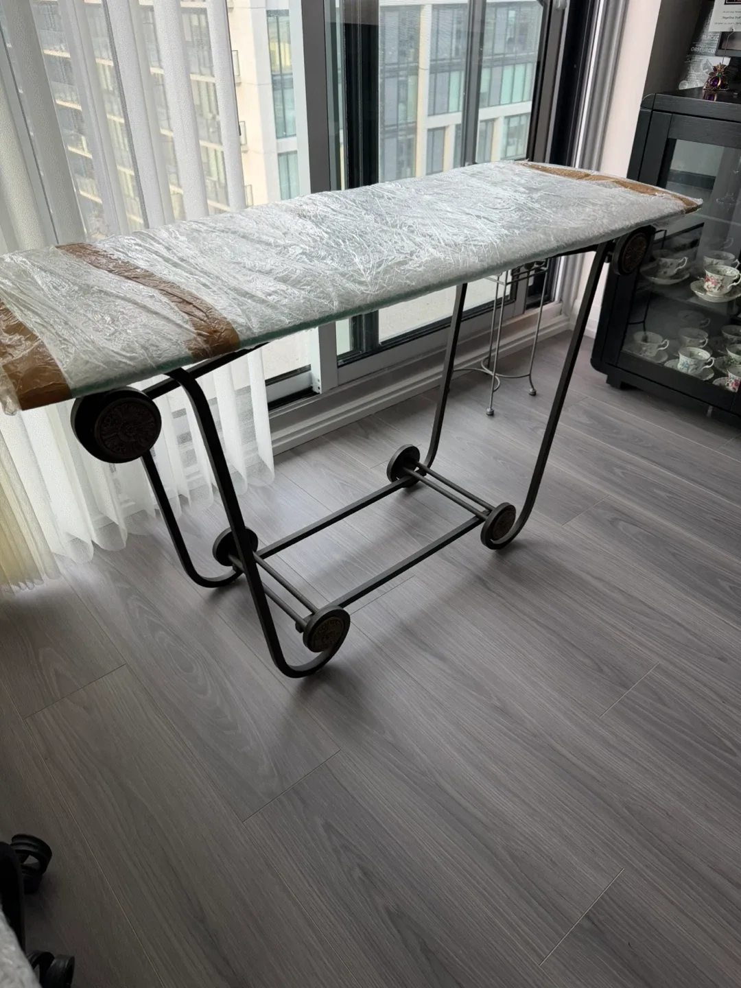 Italian Glass Table Set image indicator(3)