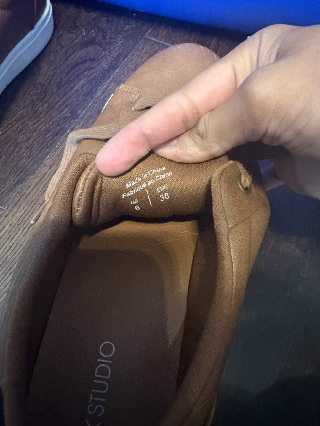 K Studio Brown Sneakers - Size 6 image indicator(3)