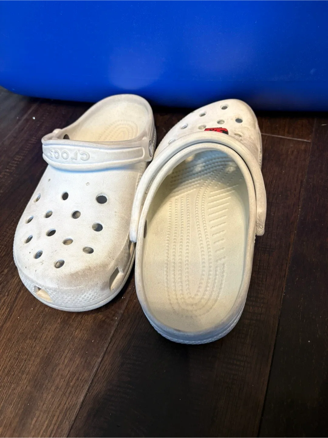 Crocs Classic Clogs - Size J5 image indicator(2)