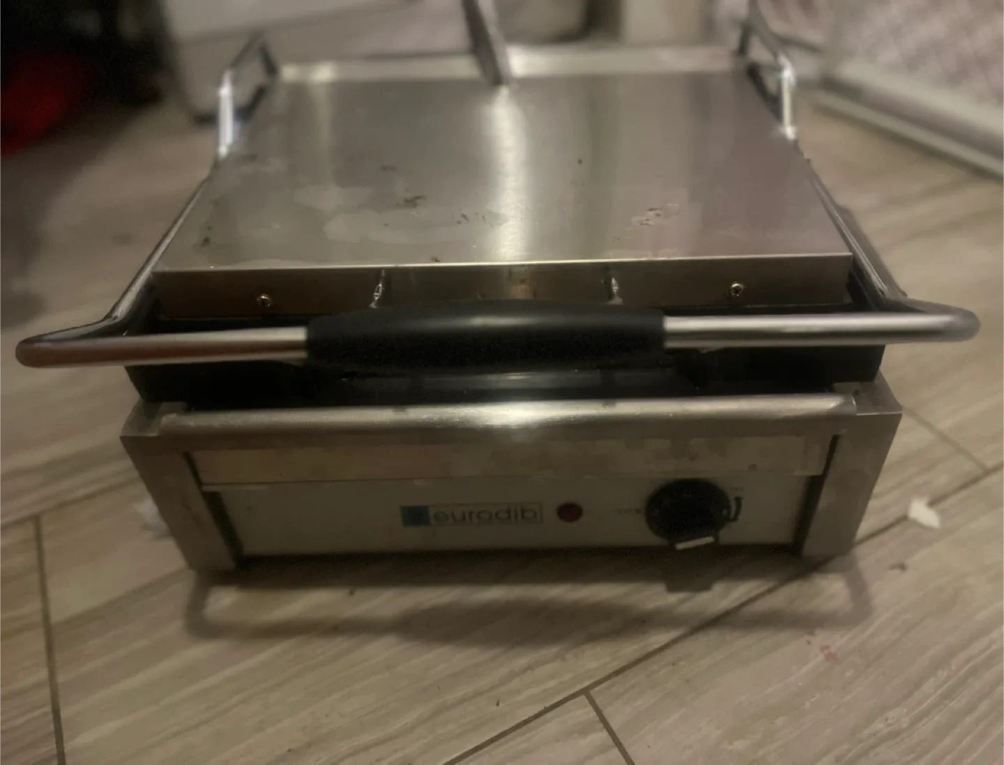 Large Eurodib Commercial Grill image indicator(4)