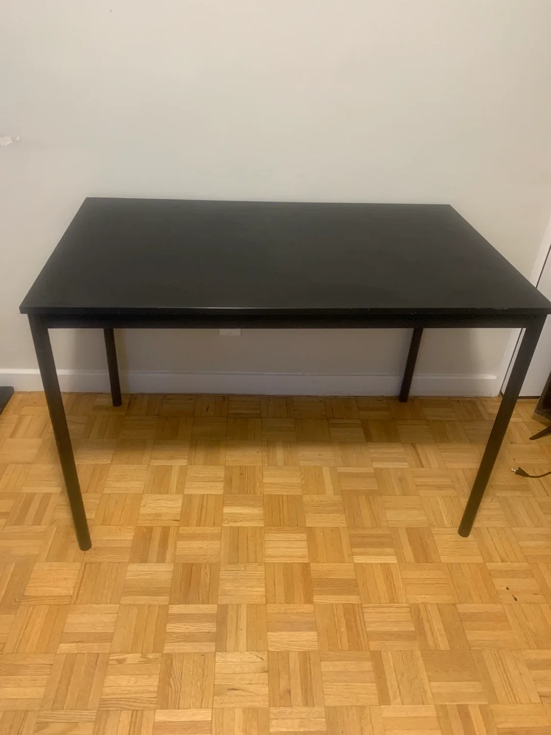 Black Table computer / dining table image indicator(3)