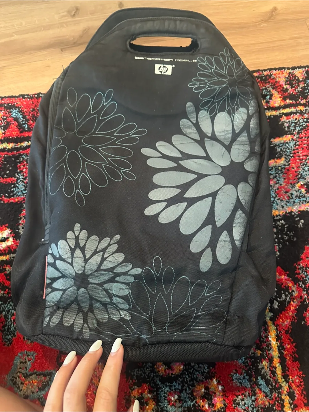 HP Black Floral Laptop Backpack image indicator(5)