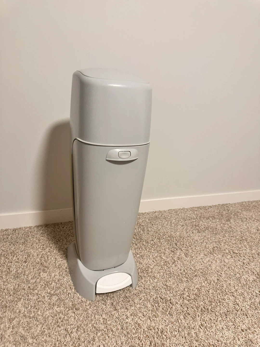Diaper Genie Grey Diaper Pail - photo 2