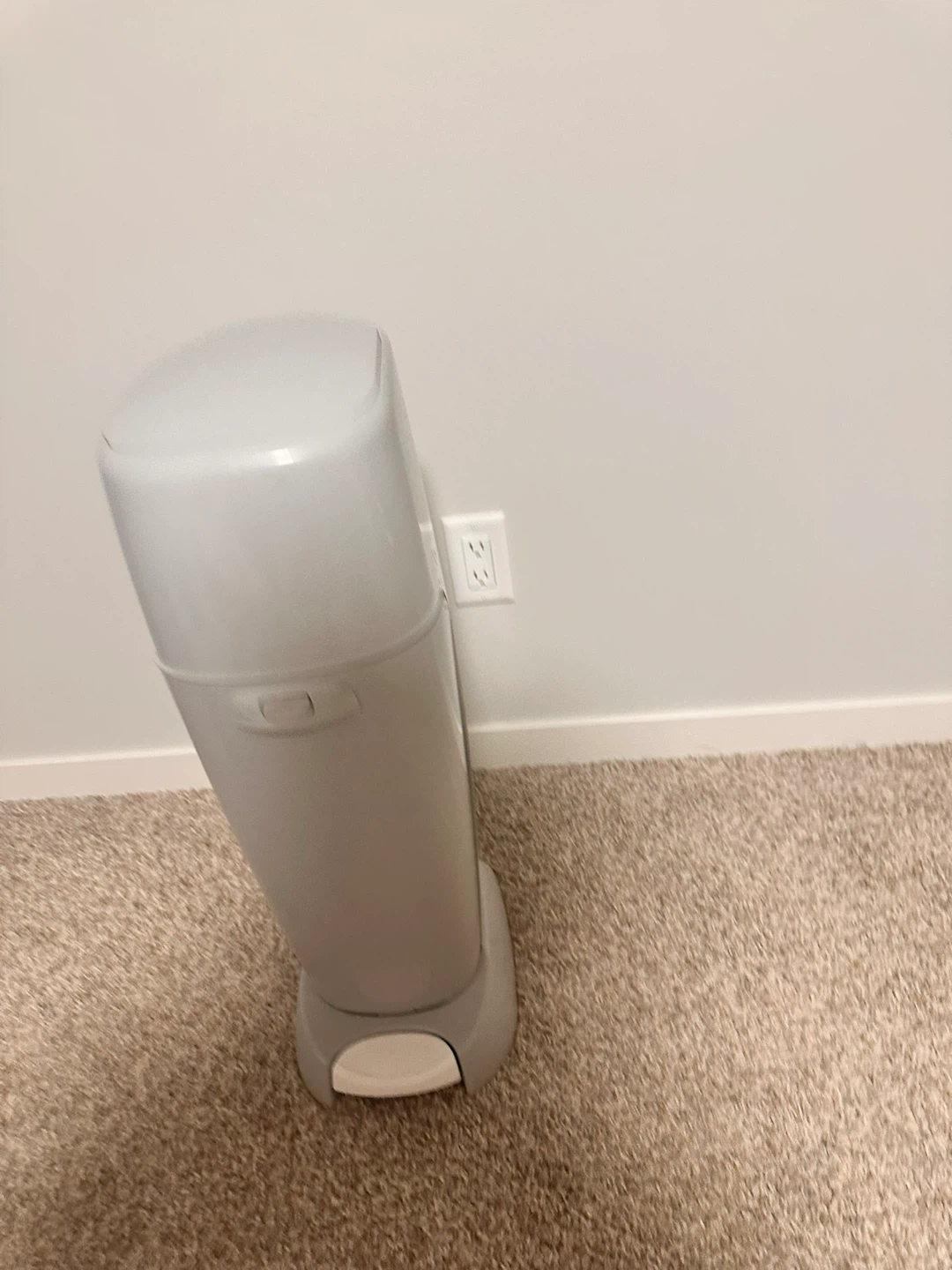 Diaper Genie Grey Diaper Pail - photo 5
