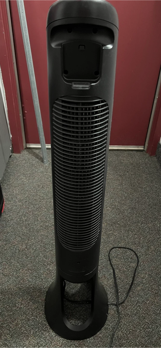 Honeywell QuietSet Tower Fan – Excellent Condition - photo 3