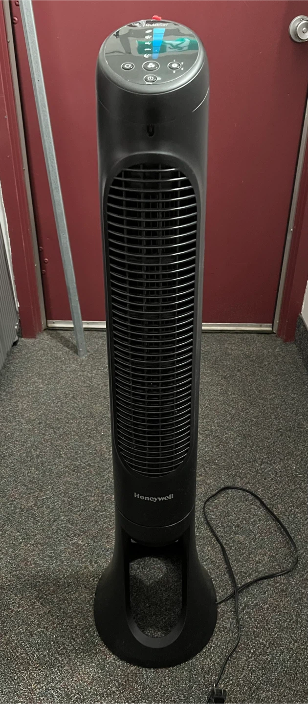 Honeywell QuietSet Tower Fan – Excellent Condition