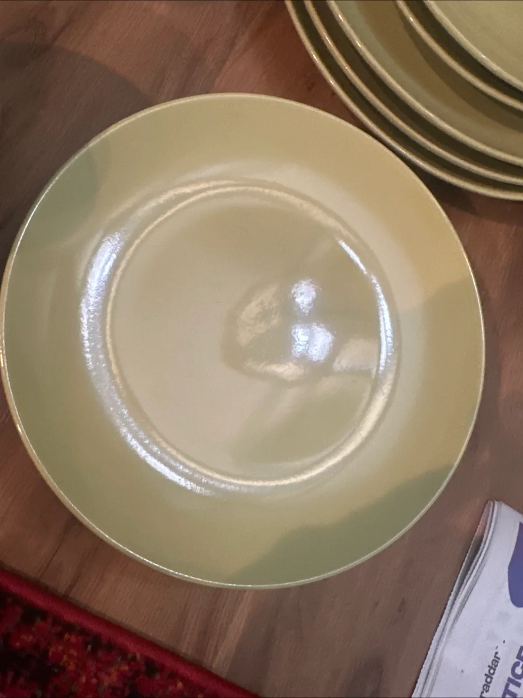 Light Green Dinnerware Set image indicator(3)