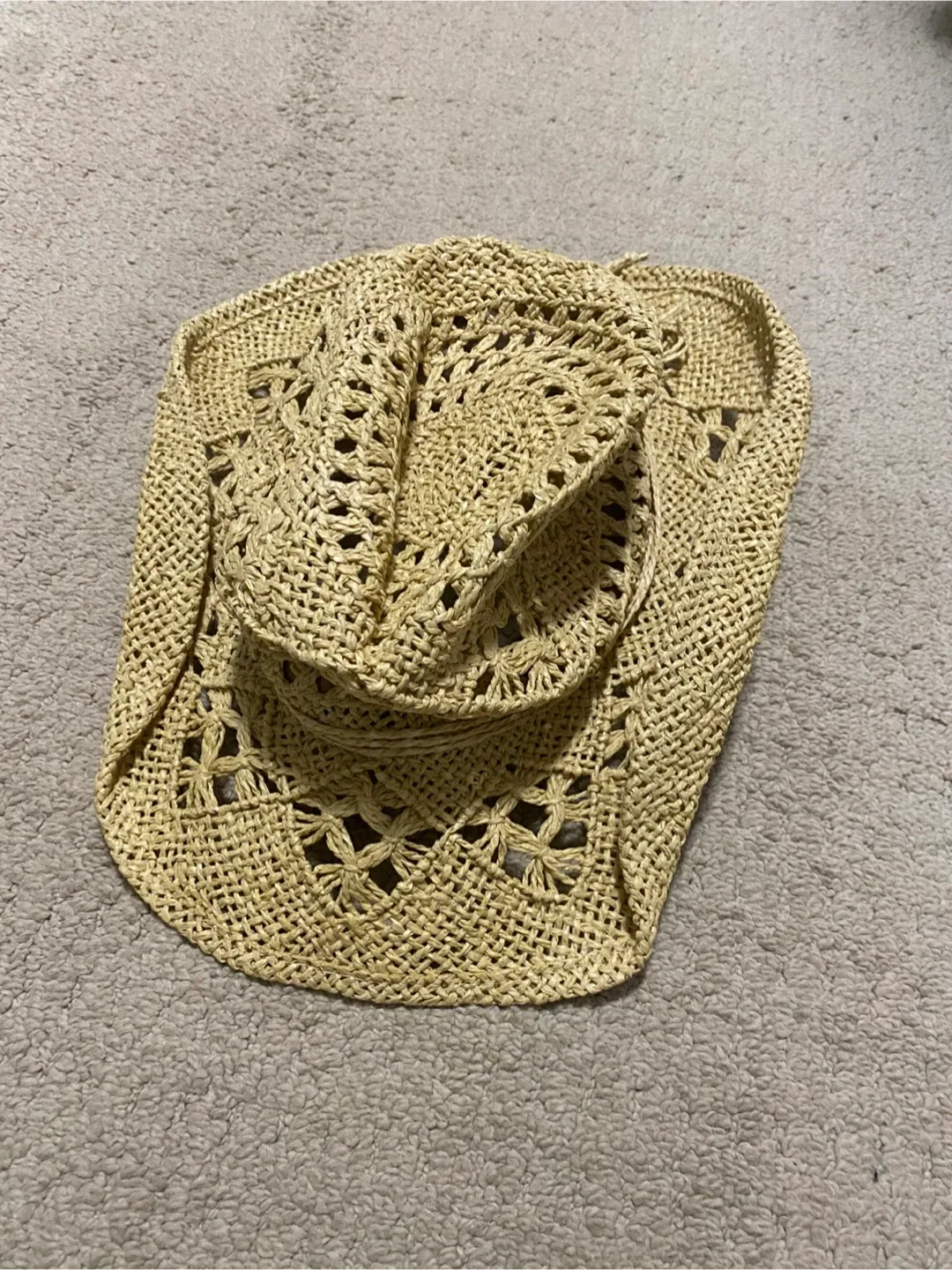 Aritzia Little Moon straw Hat - Size S image indicator(3)