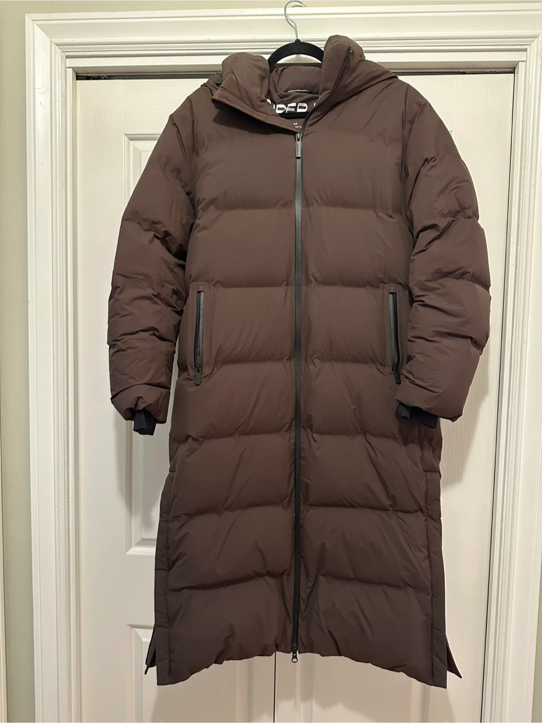 Aritzia The Super Puff2O Long Rainstop Puffer Jacket