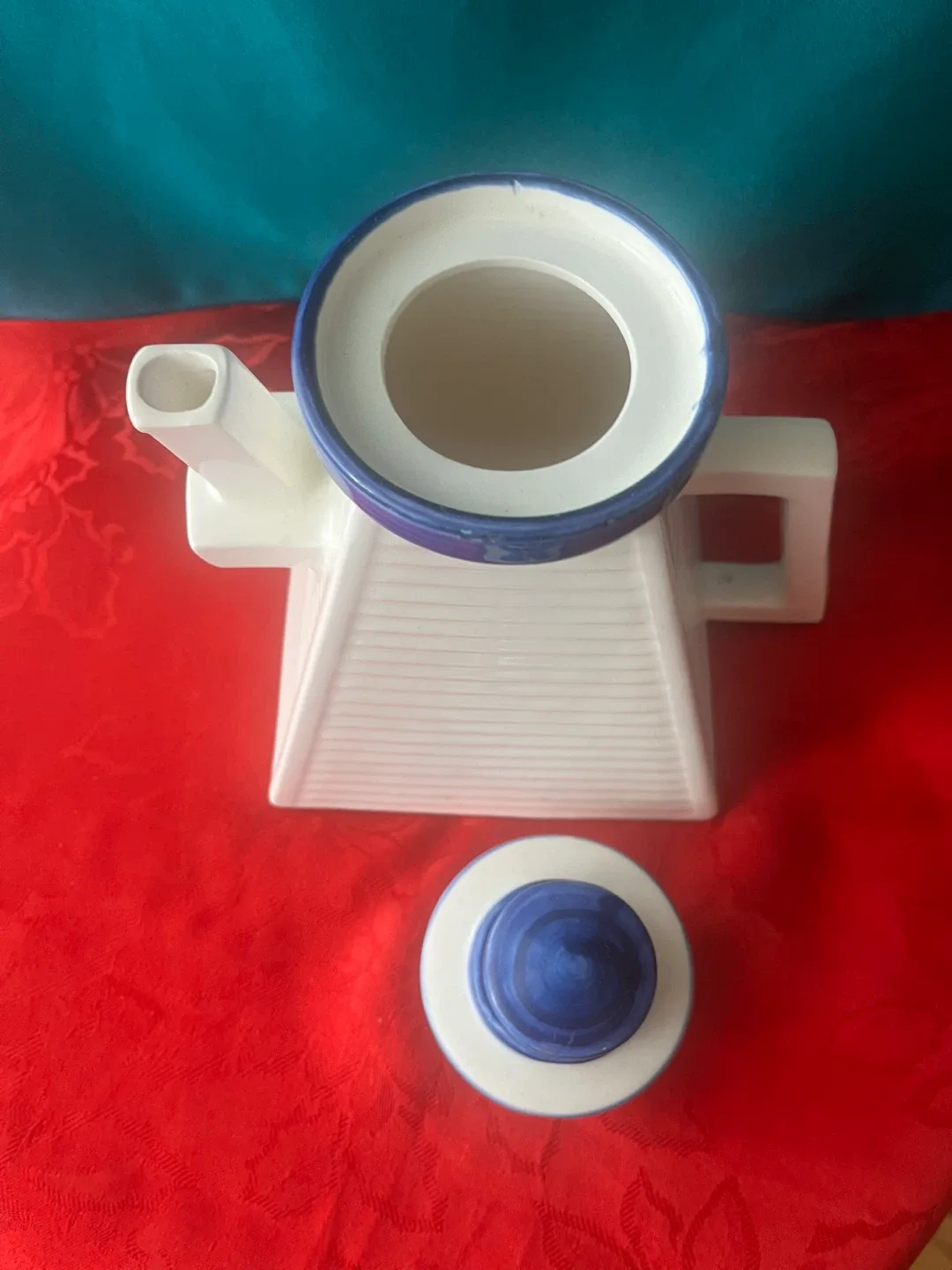 SWID Powell Justin Terzi “South Shore”’ Teapot image indicator(3)