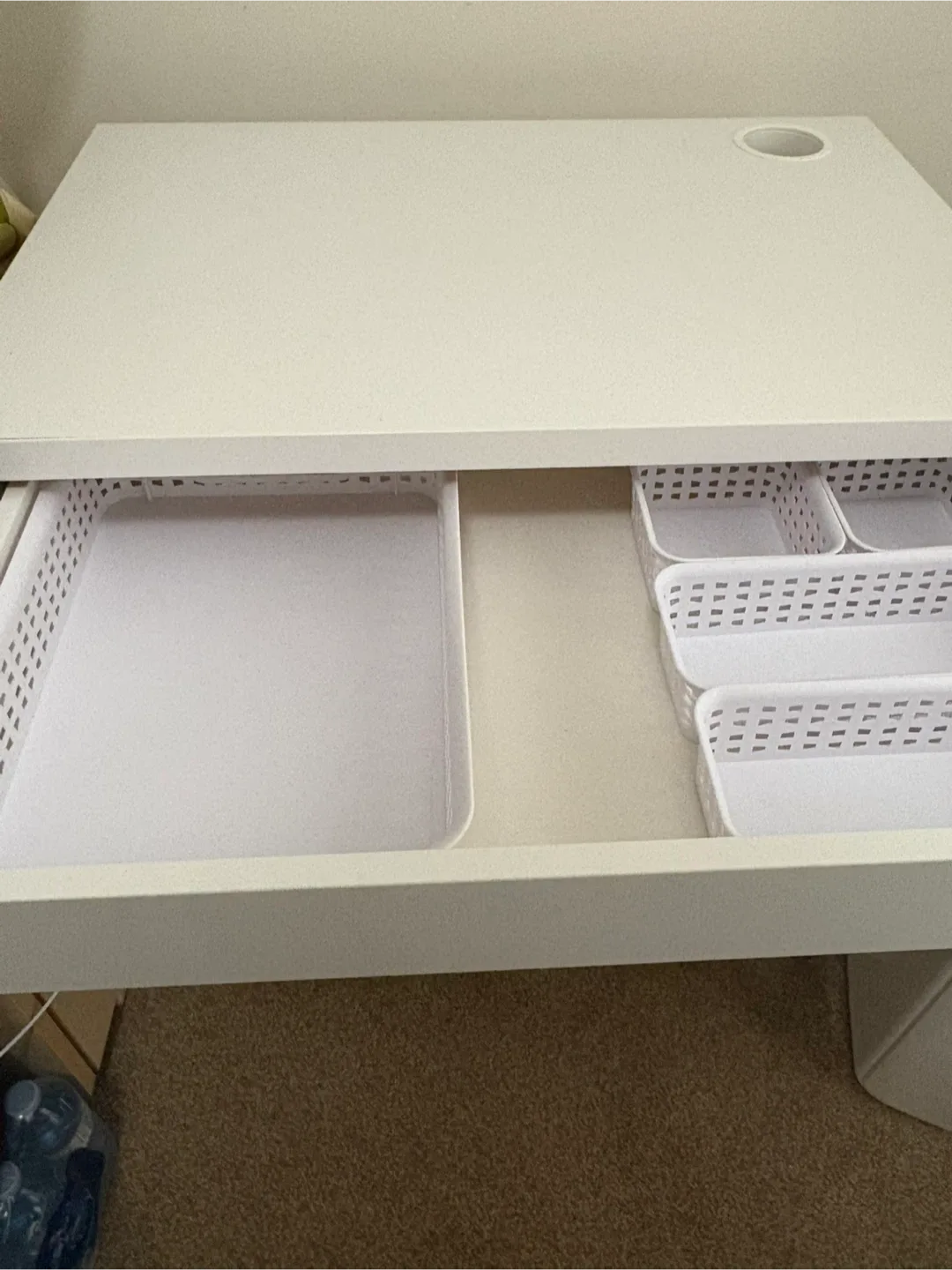 Ikea Desk and Corkboard image indicator(4)