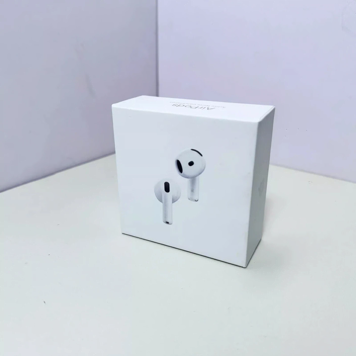 APPLE AIRPODS 4TH GEN -  ACTIVE NOISE CANCELLING - NEW IN BOX