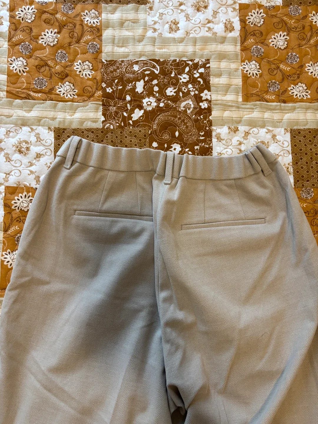 Uniqlo Herringbone Trousers - Size XL image indicator(2)