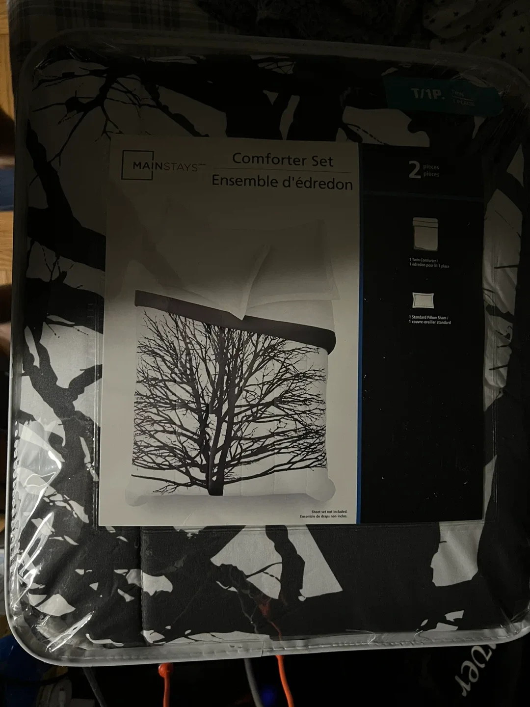 Mainstays Comforter Set - Twin BNIB image indicator(2)