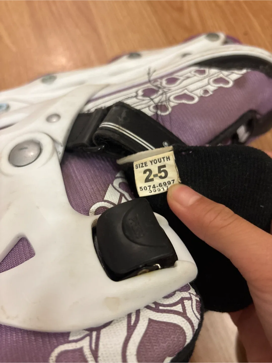 Derby Youth Roller Derby Skates Size 2-5 image indicator(2)