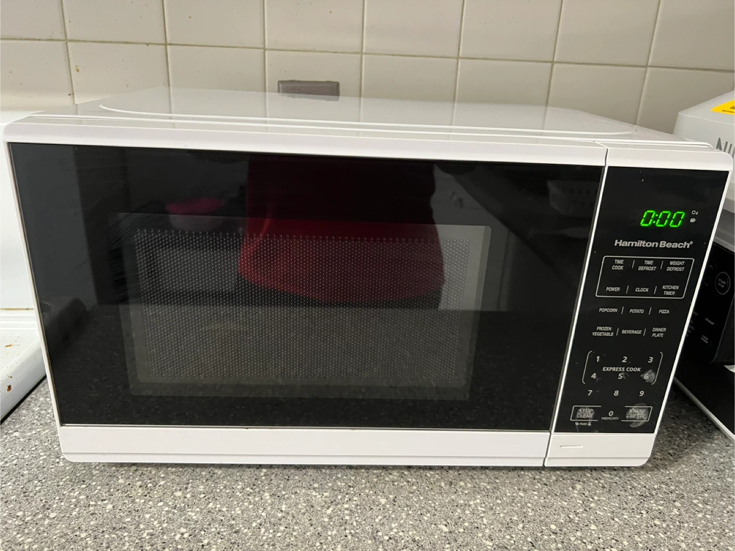 Hamilton Beach 0.7 cu ft Compact Microwave – Great Condition