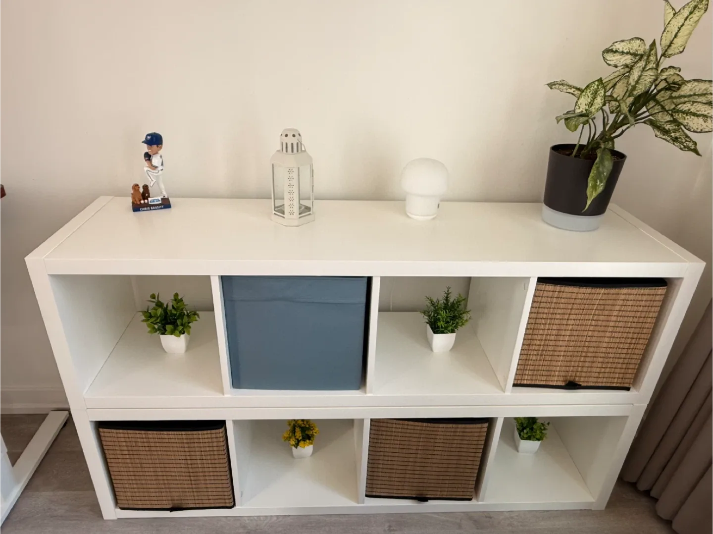 IKEA KALLAX Shelf Unit – White, 42x147 cm thumbnail