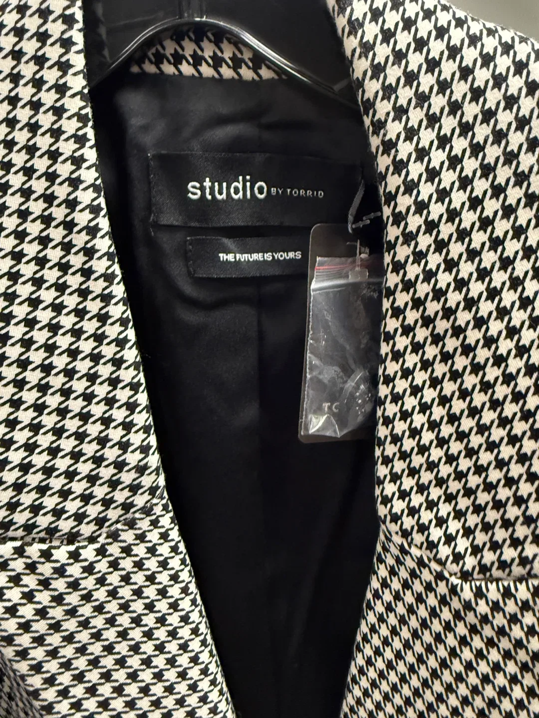Studio by Torrid Houndstooth Vest image indicator(2)
