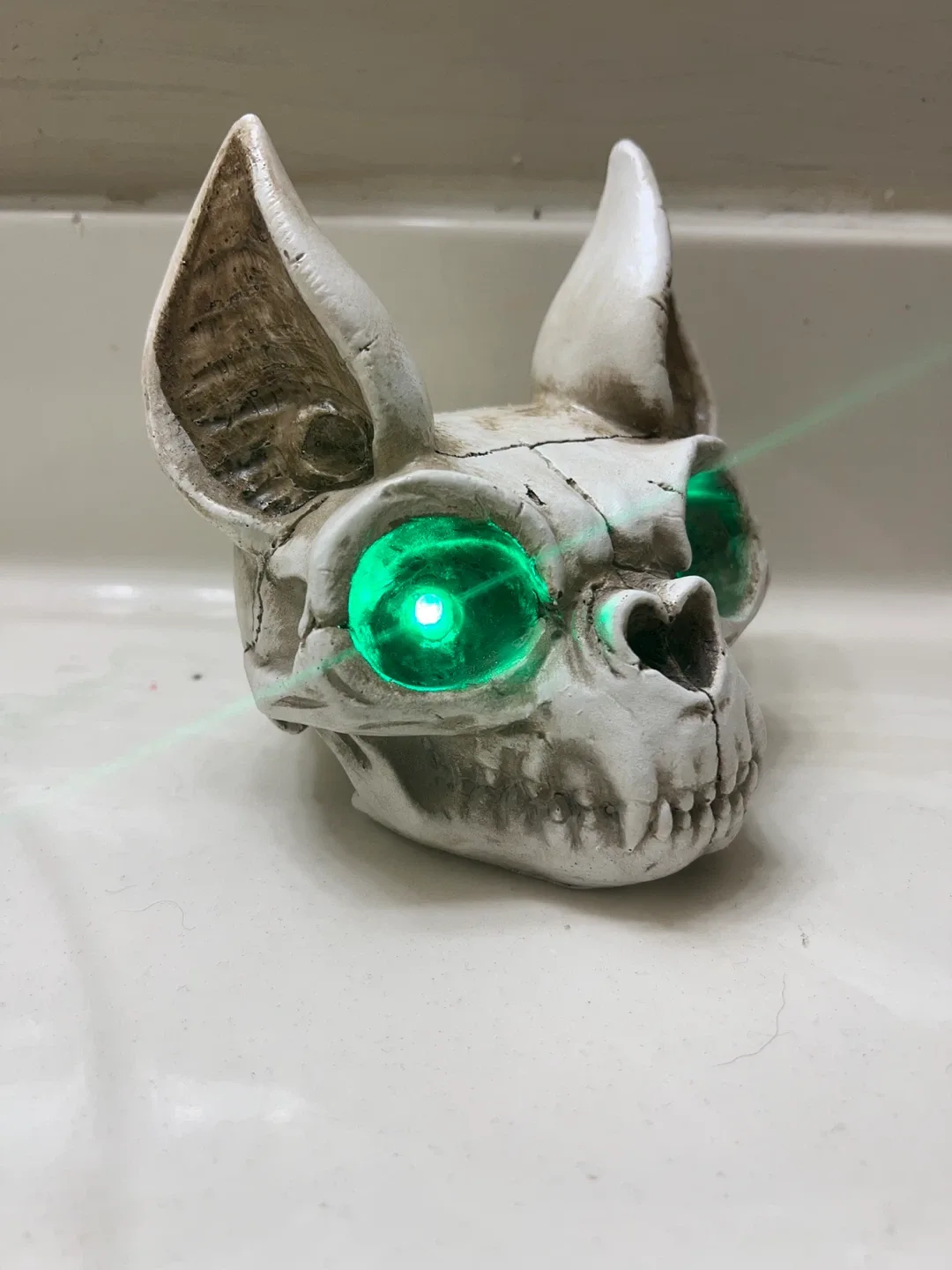 Light-Up Animal Skull Decoration image indicator(4)