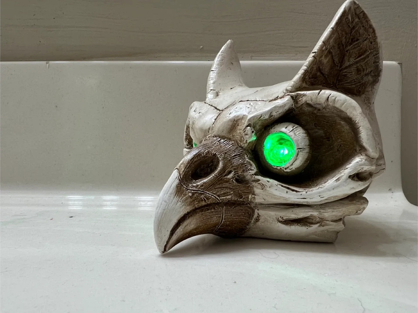 Light-Up Animal Skull Decoration image indicator(7)