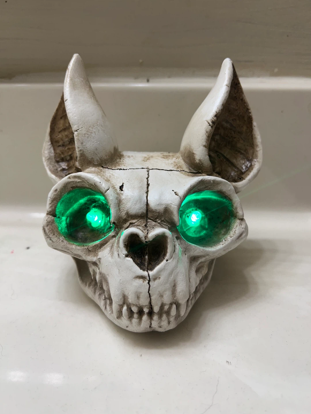 Light-Up Animal Skull Decoration