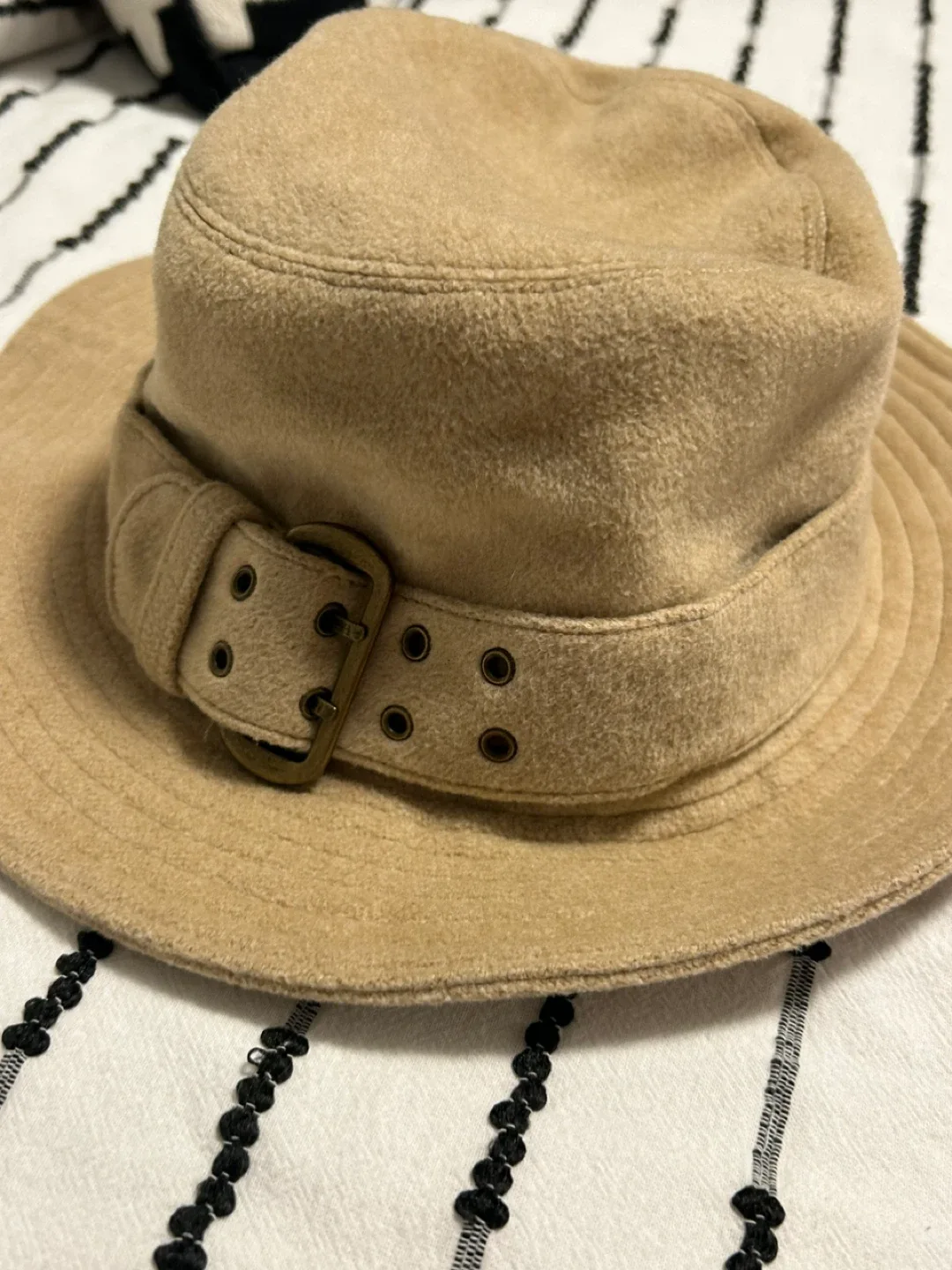 Helen Kaminski Bucket Hat - Size M thumbnail