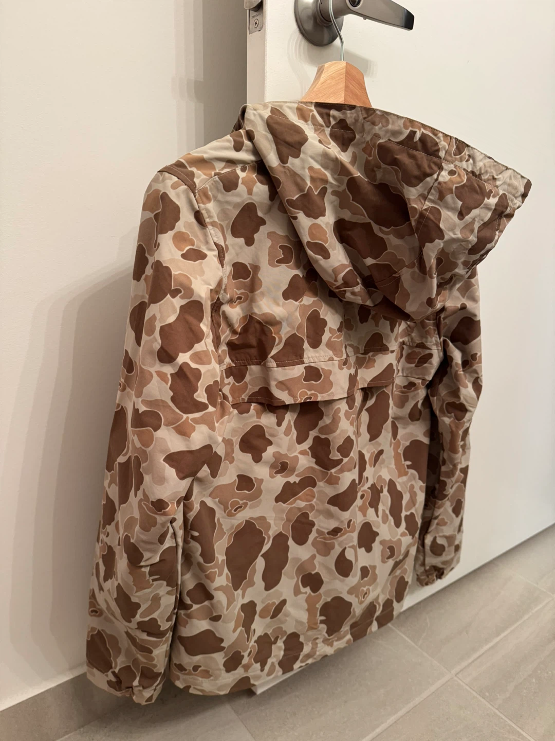 New Carhartt Camo Jacket - Size Small women - photo 3