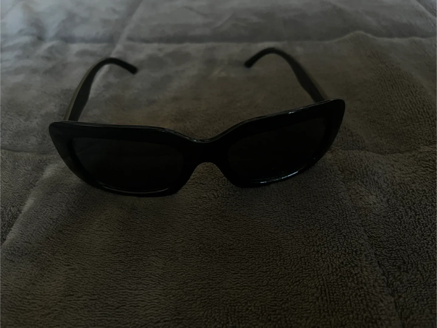 Prada glasses thumbnail