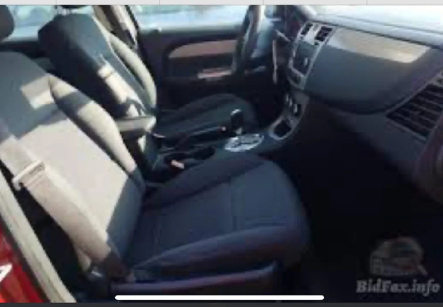 Silver Chrysler Sebring Sedan image indicator(6)