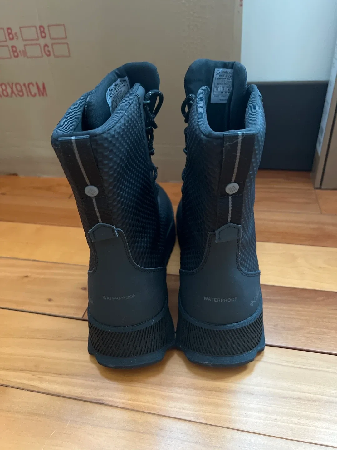 Columbia Black Winter Boots image indicator(4)