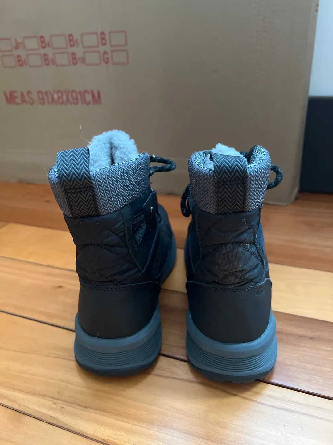 Black Winter Boots image indicator(5)