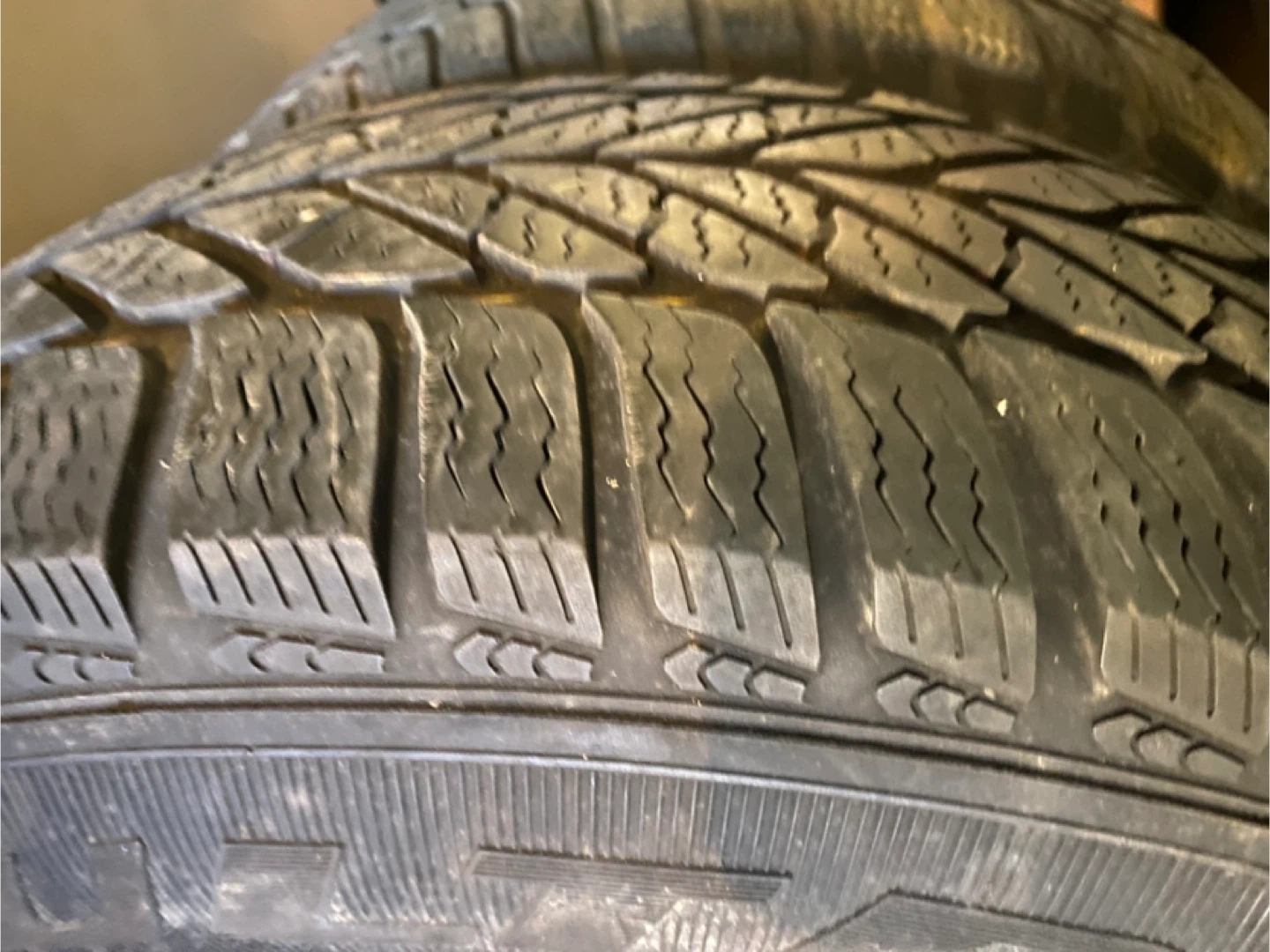 235/60/R16 Winter Tires & Rims - photo 2