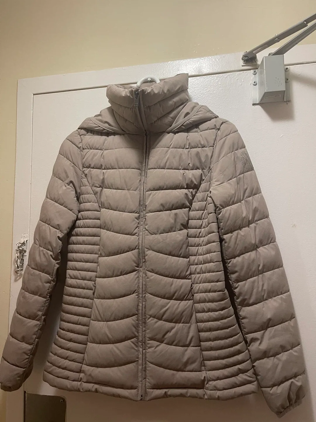 DKNY Packable Puffer Jacket - XS image indicator(5)