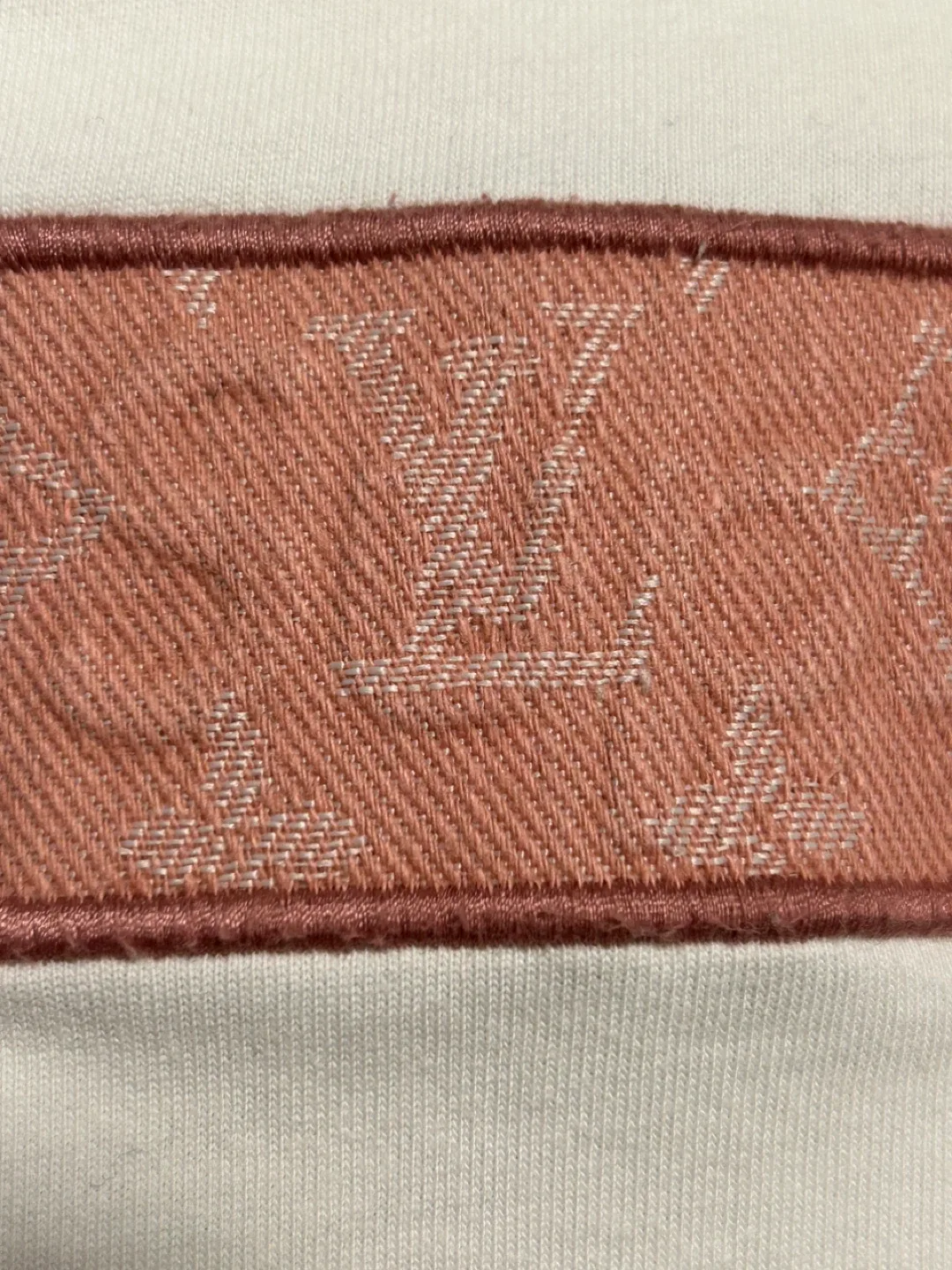 Louis Vuitton White T-Shirt image indicator(3)