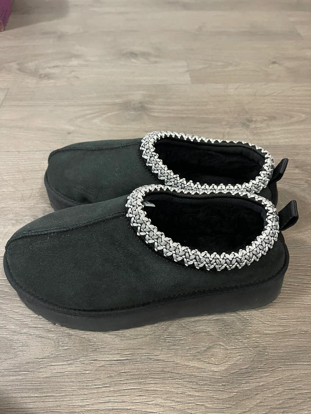 Women's Tasman Luxe Slipper - Black (Ugg) - photo 2