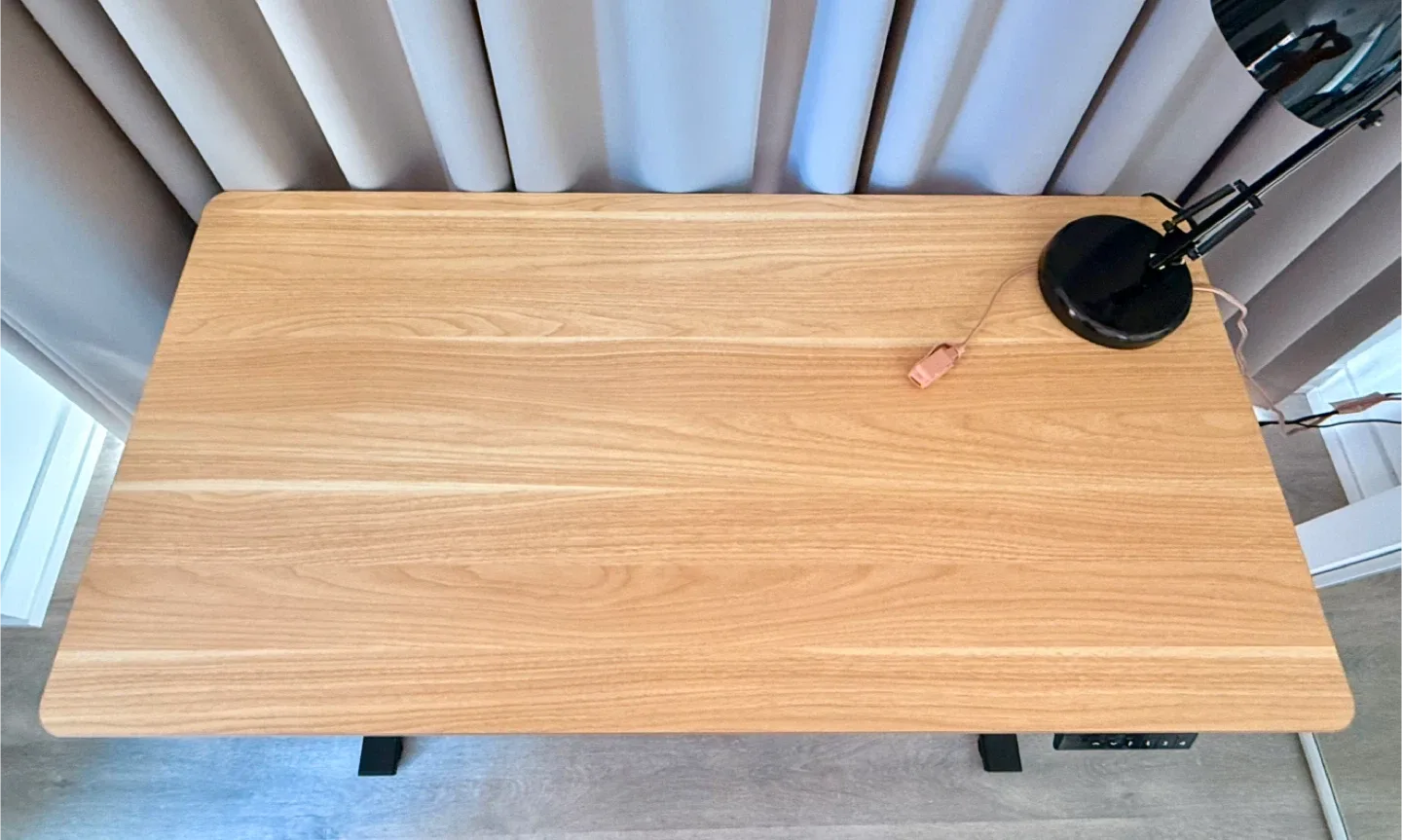 FlexiSpot Height-Adjustable Desk 48x24”, Maple – Excellent! image indicator(5)