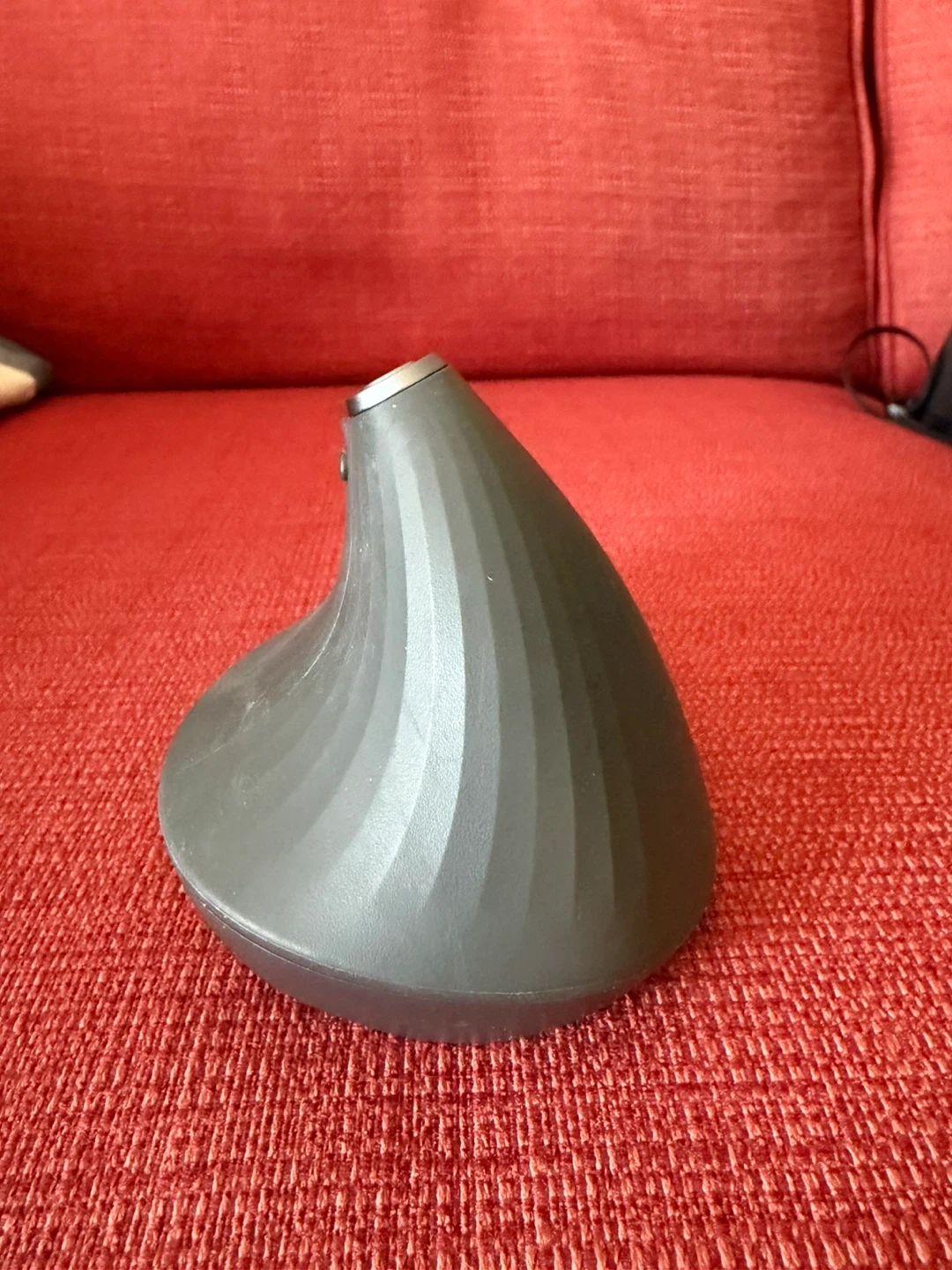 Logitech MX Vertical Ergonomic Mouse - photo 3