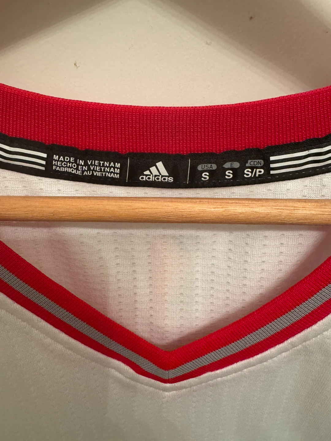 Adidas Raptors DeRozan #10 Jersey - Size S - photo 3
