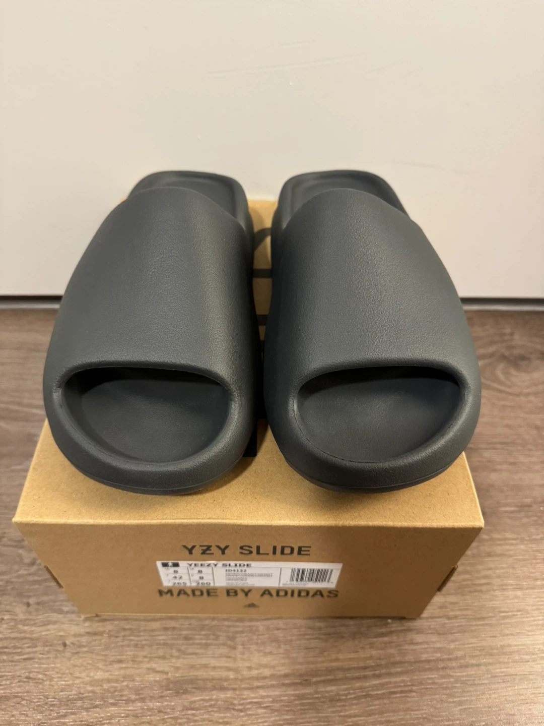 Adidas Yeezy Slide Granite Size 8 US - photo 3
