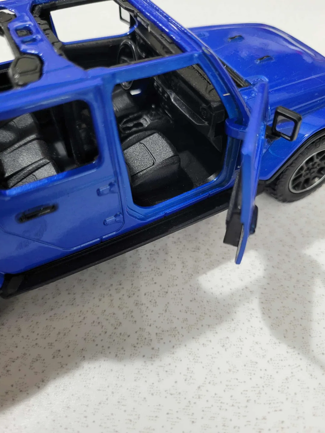 Jeep Gladiator Truck Blue Diecast Model Car toy image indicator(3)