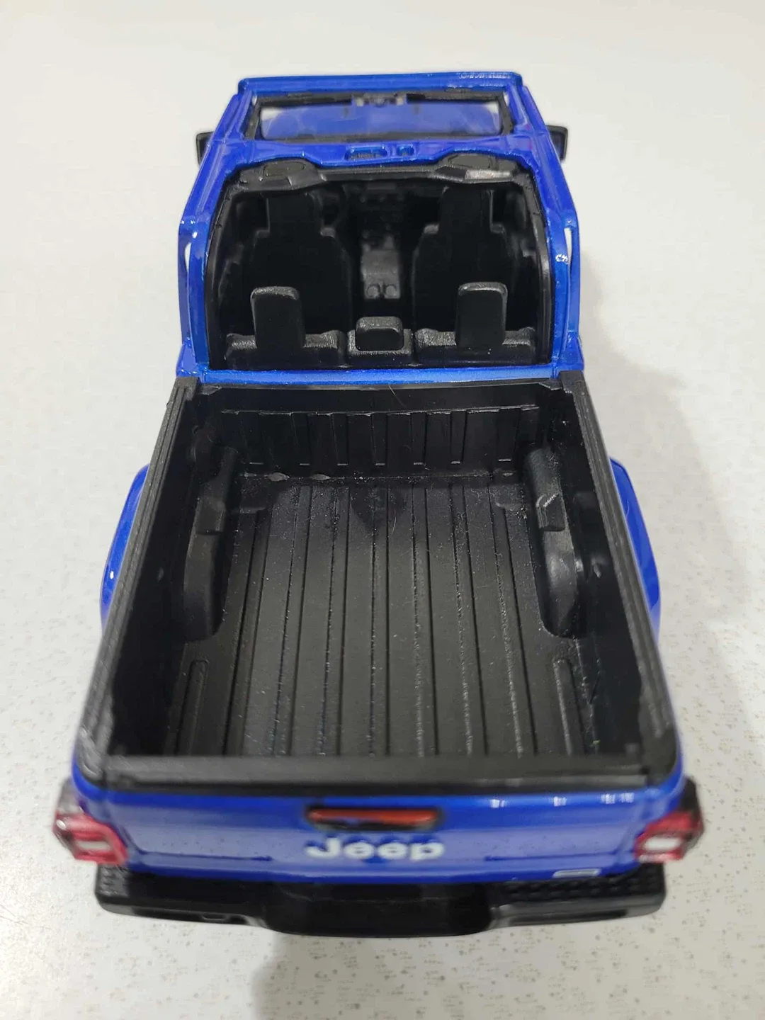 Jeep Gladiator Truck Blue Diecast Model Car toy image indicator(4)