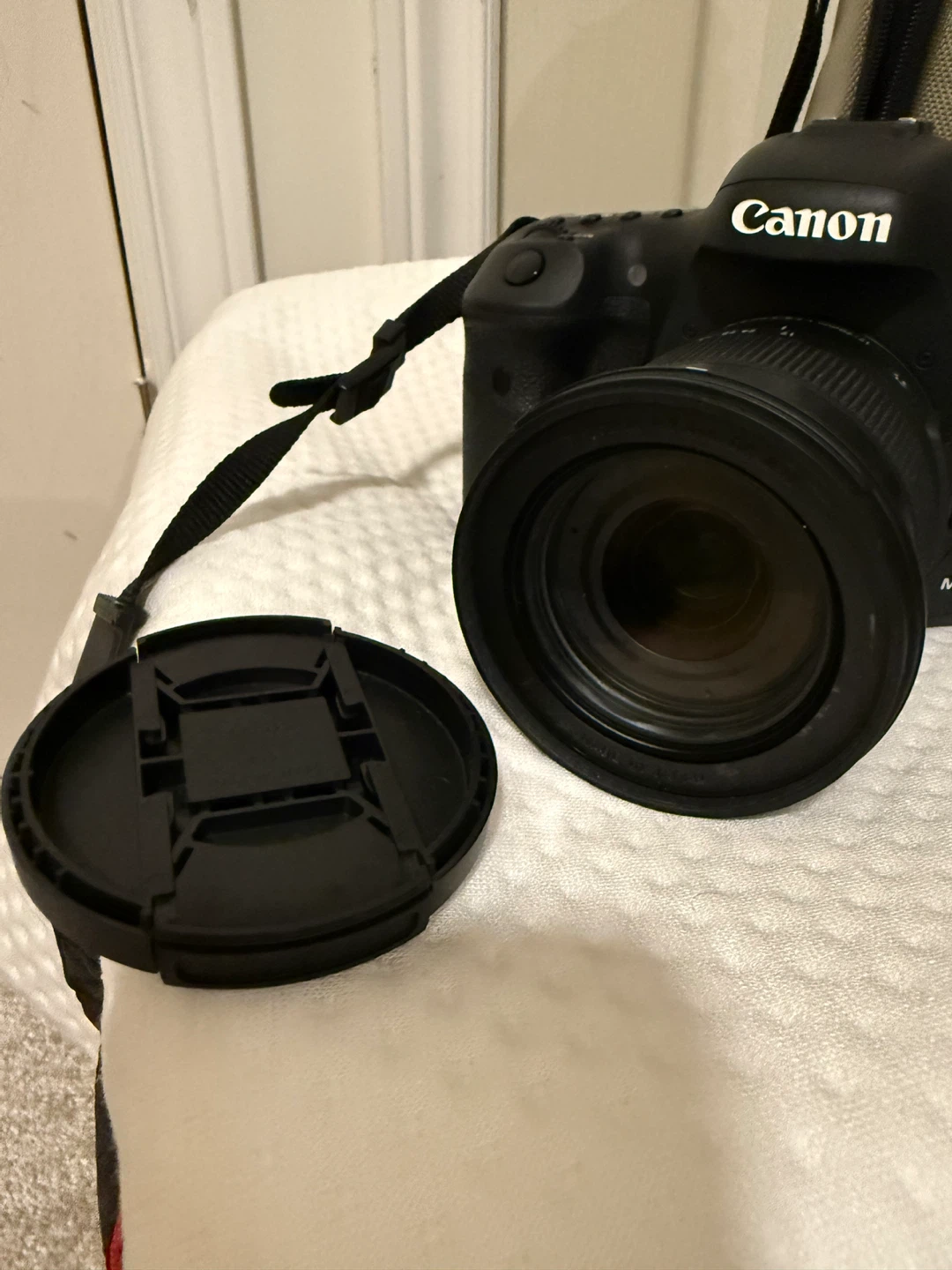 Canon EOS 7D Mark II Camera with Lens - photo 3