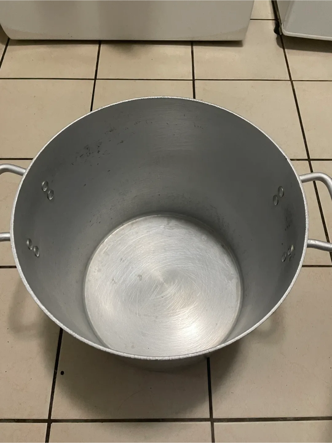Large Aluminum Stock Pot 100qt image indicator(2)