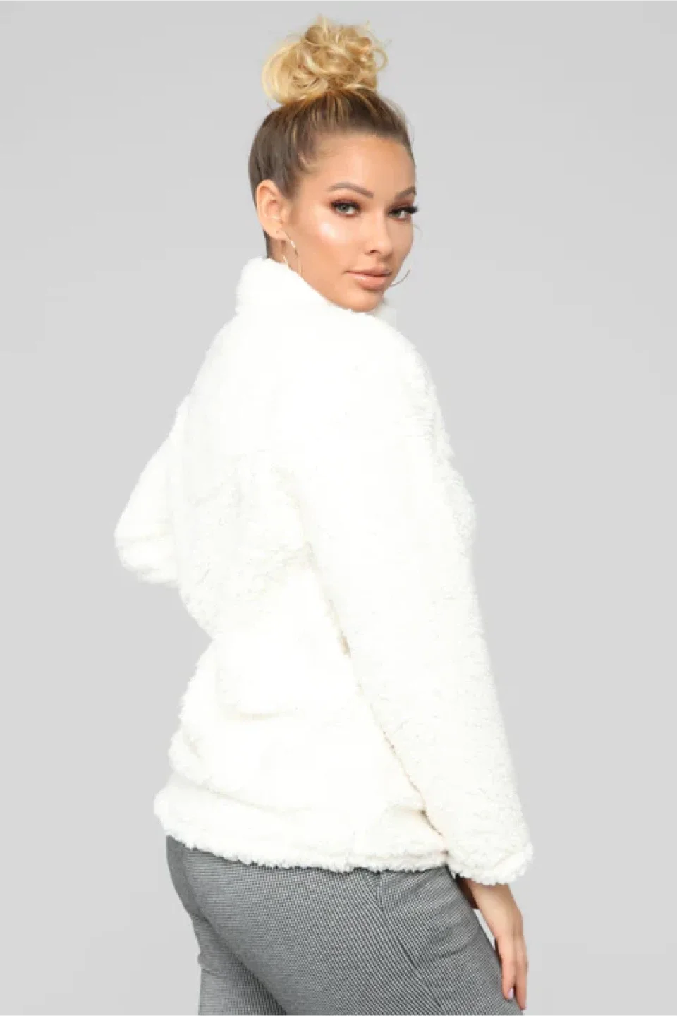 New fuzzy sweater seratshirt jacket cardigan Fashion nova thumbnail