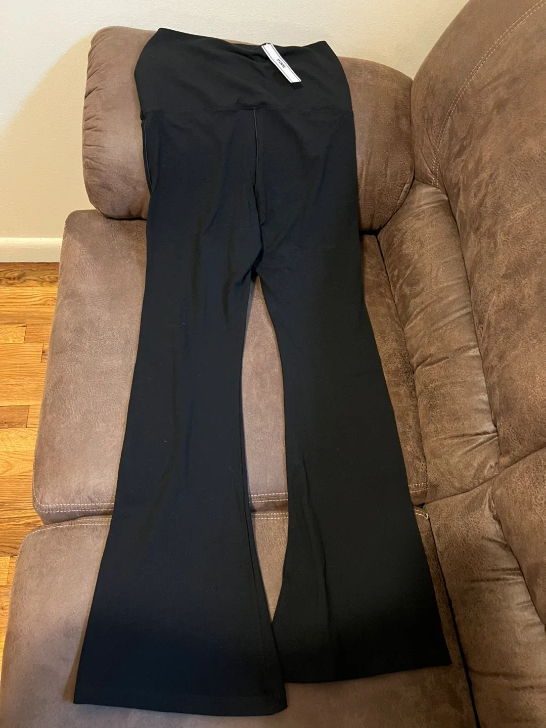 Victoria's Secret PINK Black Flare Yoga Pants thumbnail