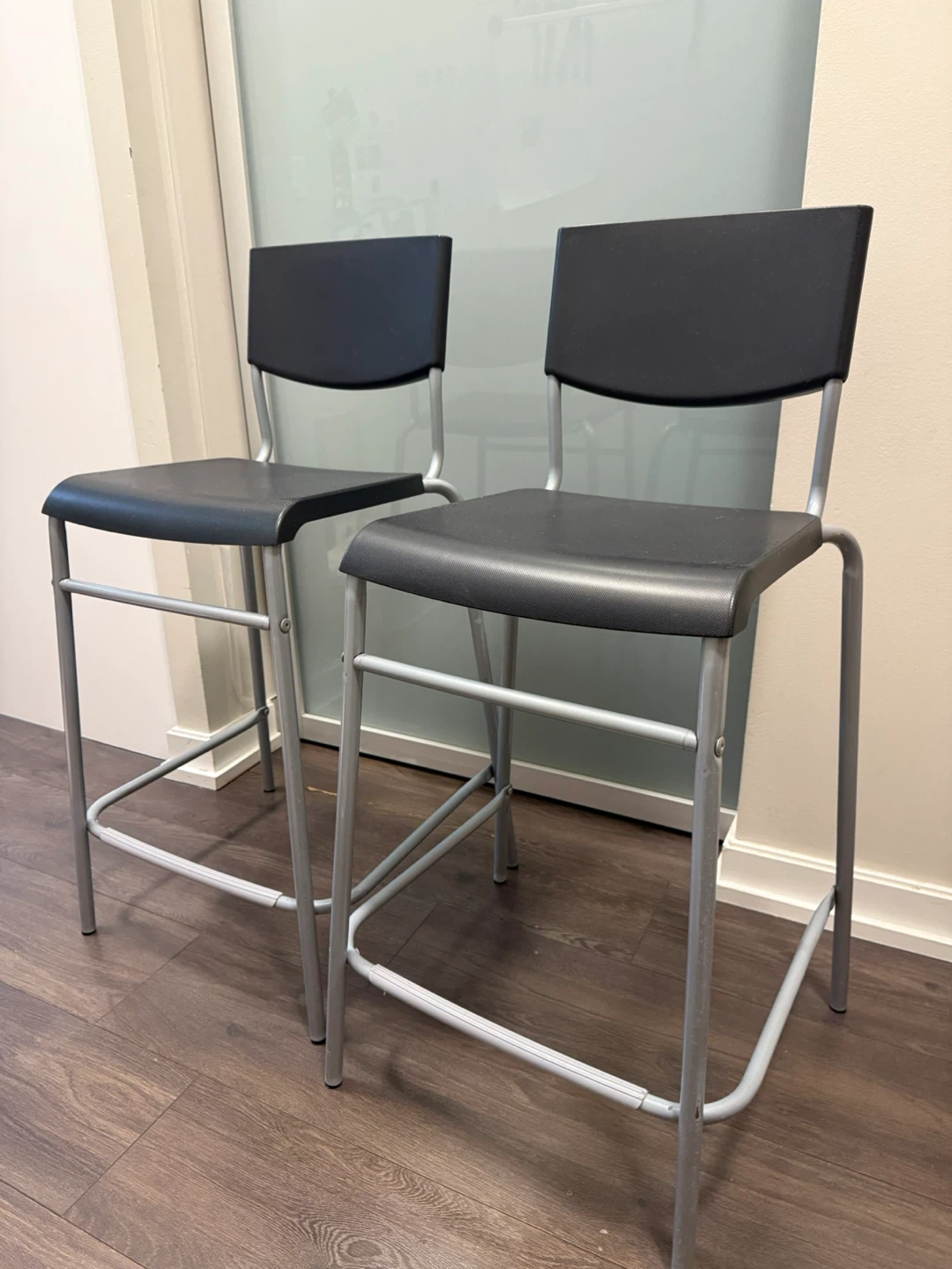IKEA Stig Bar Stools x2 - photo 2